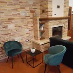 Leone Апартаменты *