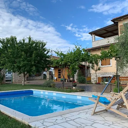 Apartman Leone *