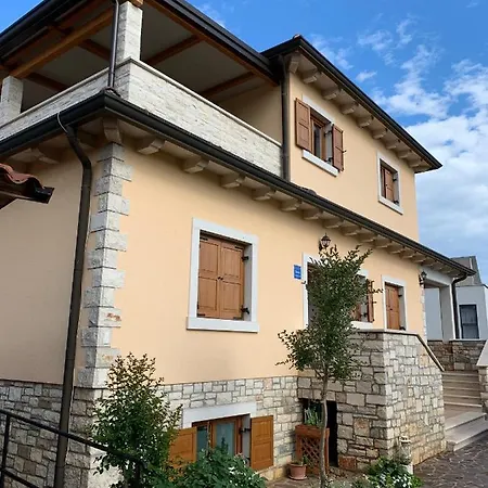 Apartman Leone *