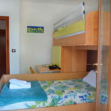 Leone Apartman